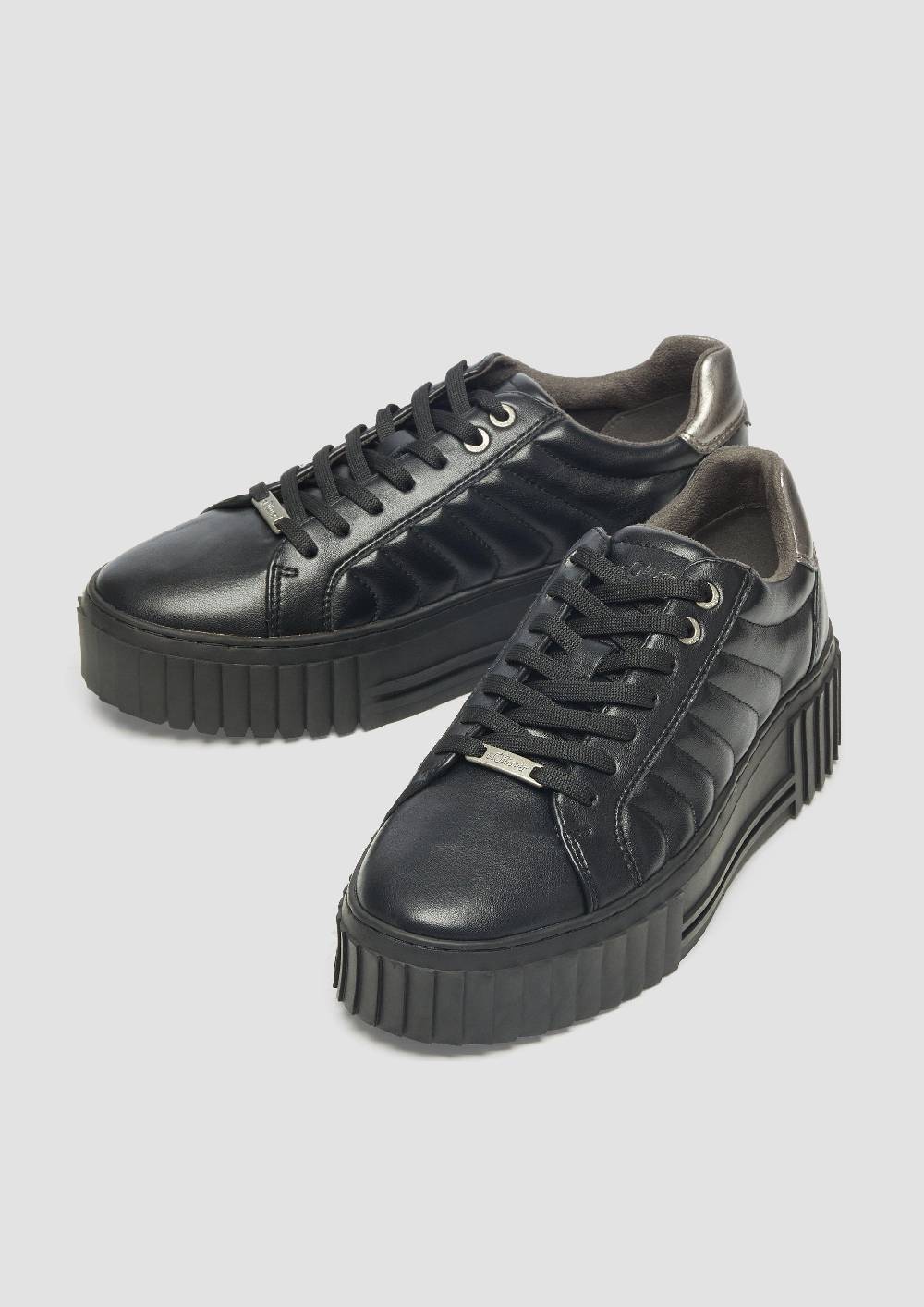 S.Oliver Plateausneaker mit Kontrastsohle Online Outlet