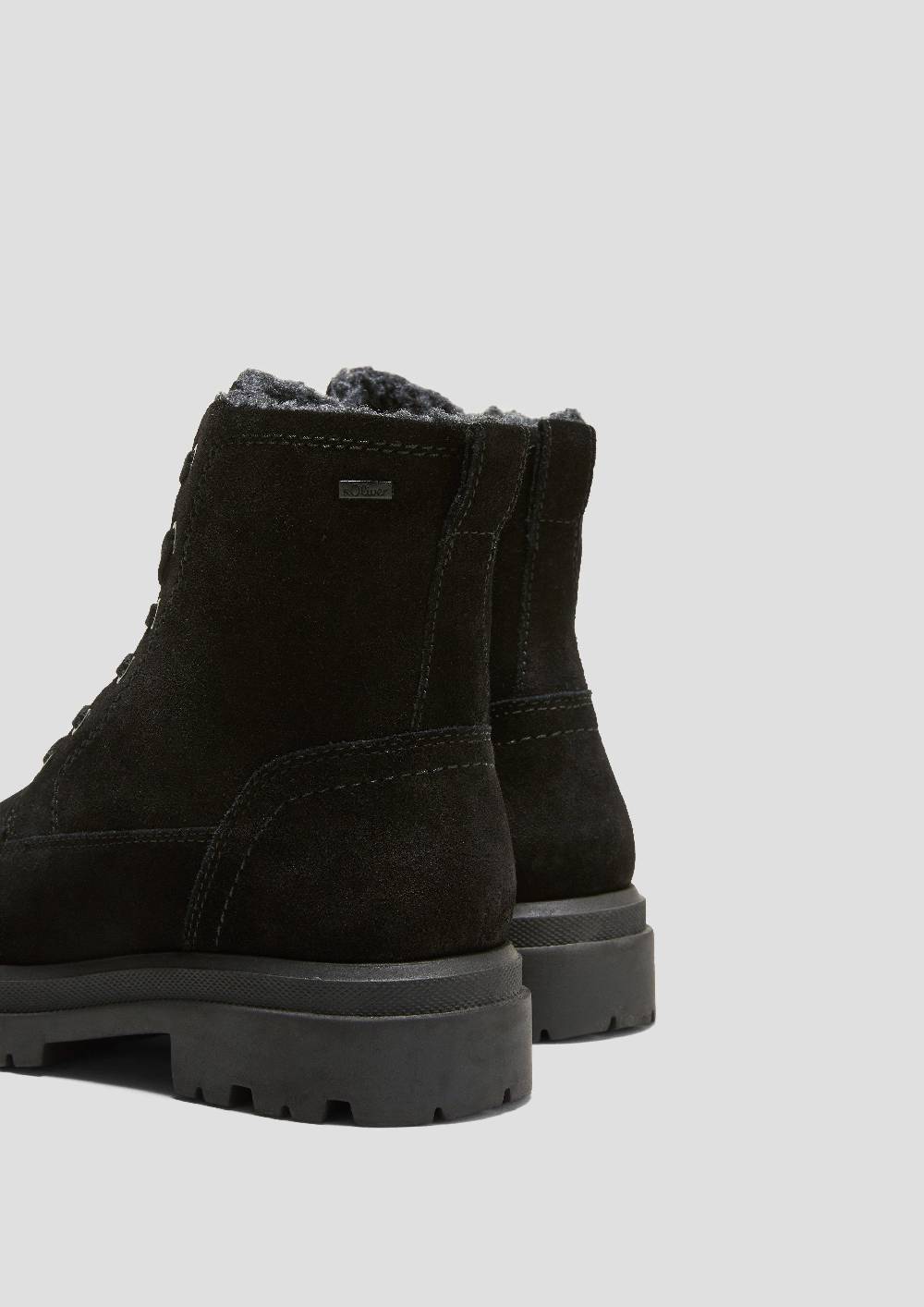 S.Oliver Gefütterte Stiefel aus Veloursleder Saisonale Angebote