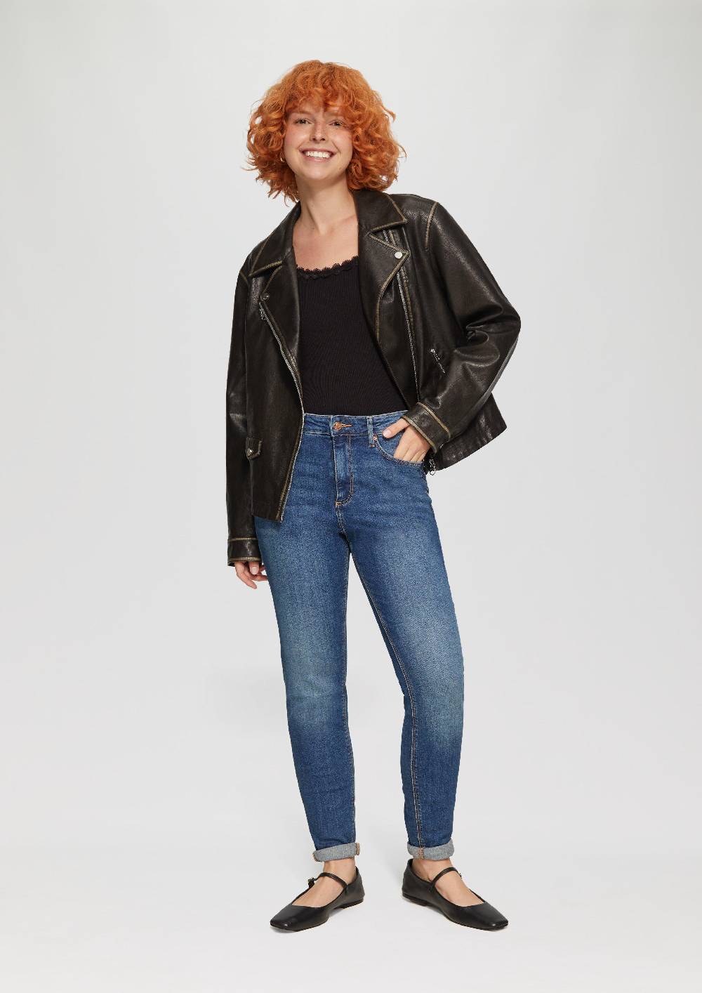 S.Oliver Rippshirt aus Viskosemix mit Spitzendetail Letzte 2 Tage