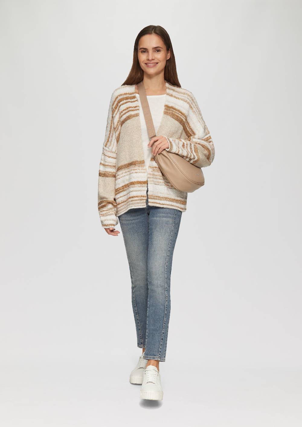 S.Oliver Jeans Betsy / Slim Fit / Mid Rise / Slim Leg / mit seitlichem Nahtdetail zollfrei