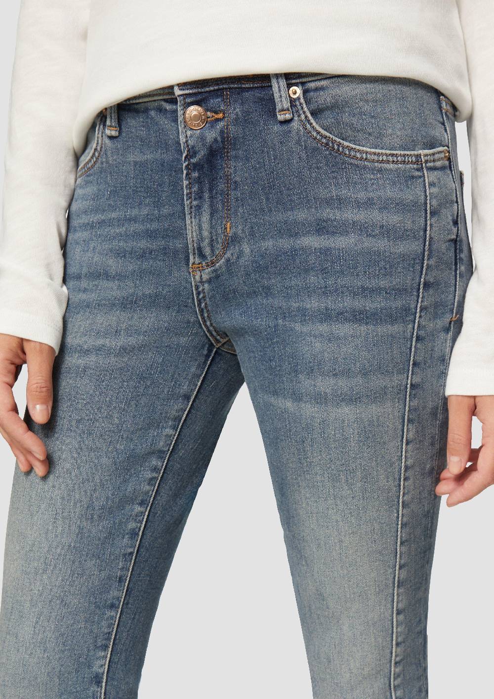 S.Oliver Jeans Betsy / Slim Fit / Mid Rise / Slim Leg / mit seitlichem Nahtdetail zollfrei
