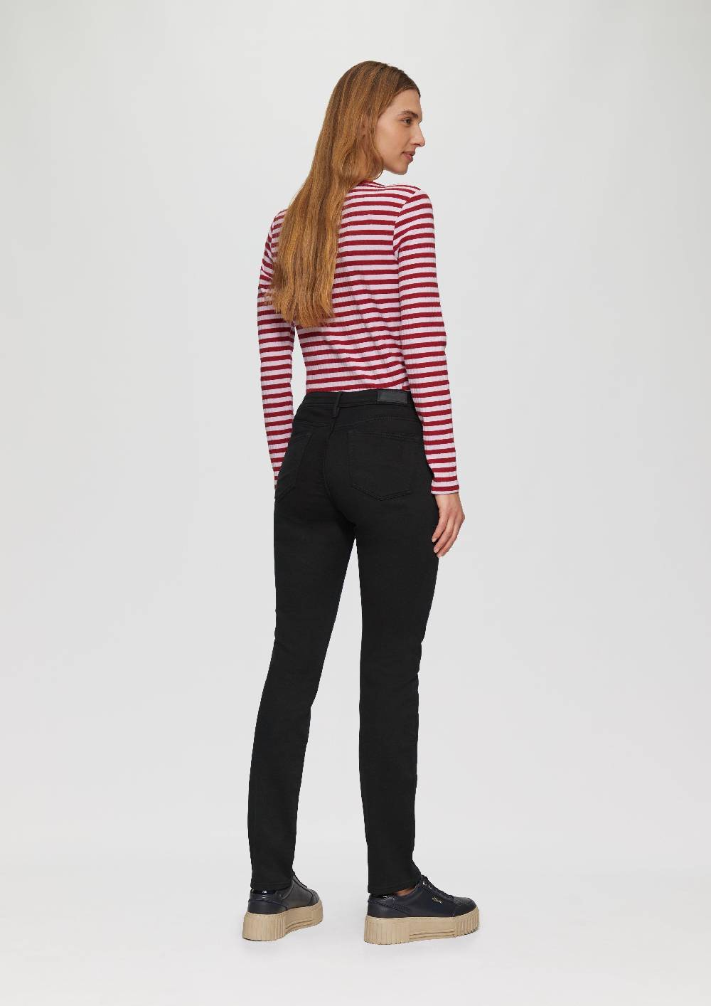 S.Oliver Jeans Betsy / Slim Fit / Mid Rise / Slim Leg Auslauf