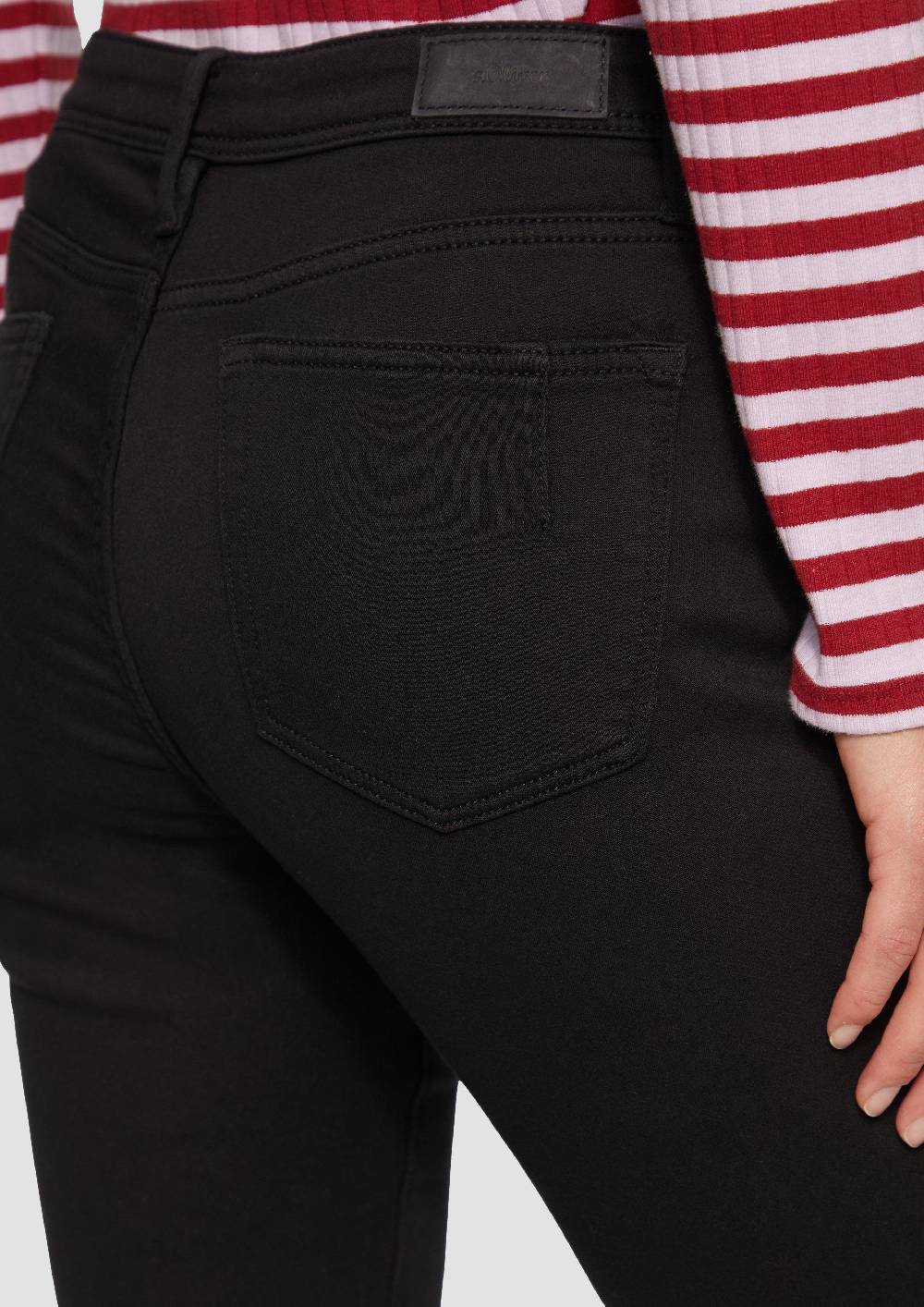 S.Oliver Jeans Betsy / Slim Fit / Mid Rise / Slim Leg Auslauf