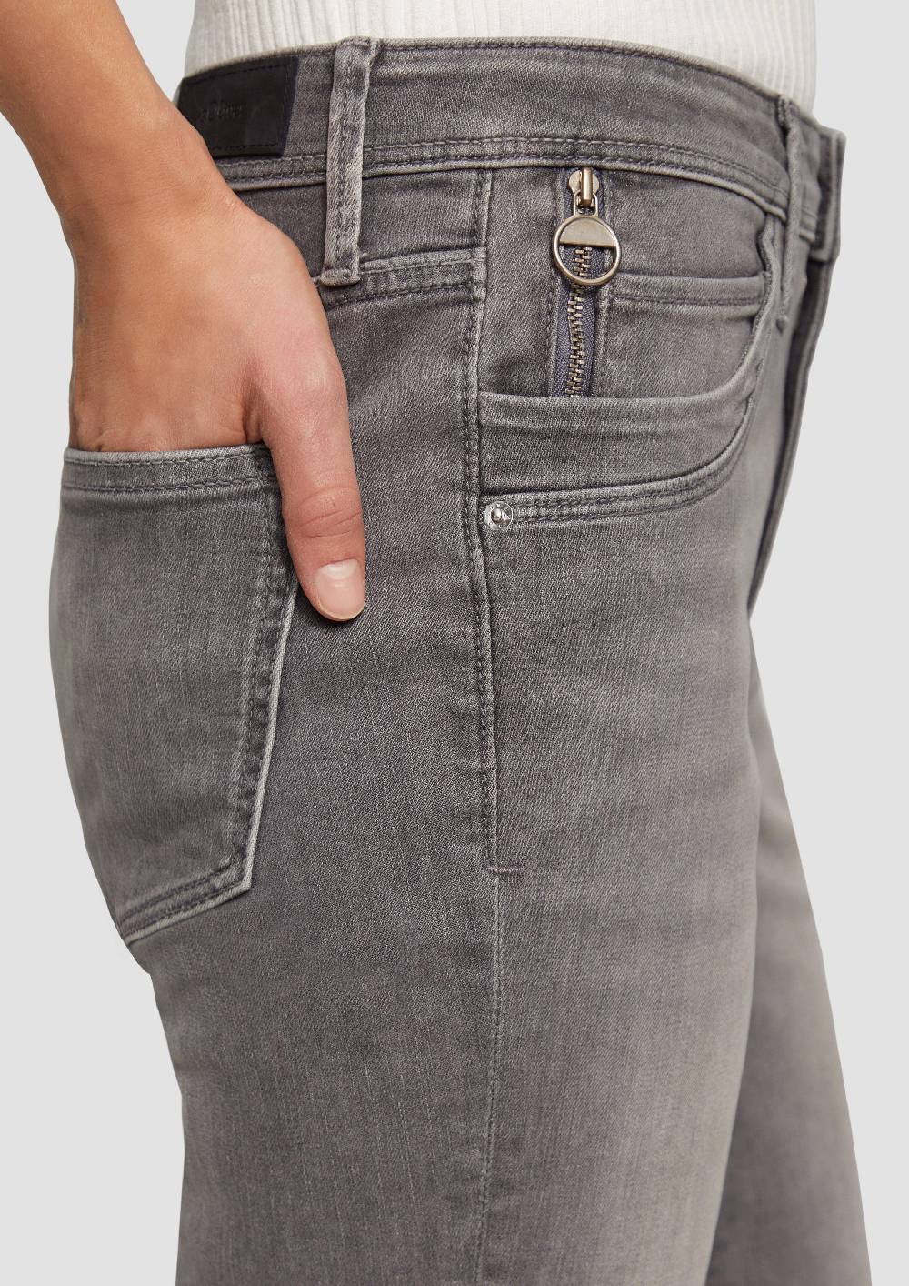 S.Oliver Jeans Betsy / Slim Fit / Mid Rise / Slim Leg / mit Zipp-Detail Meist gekauft