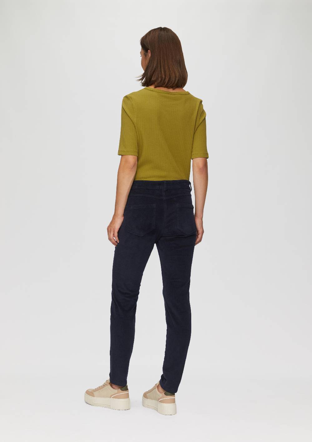 S.Oliver Schmal geschnittene Cordhose Riesige Ersparnisse