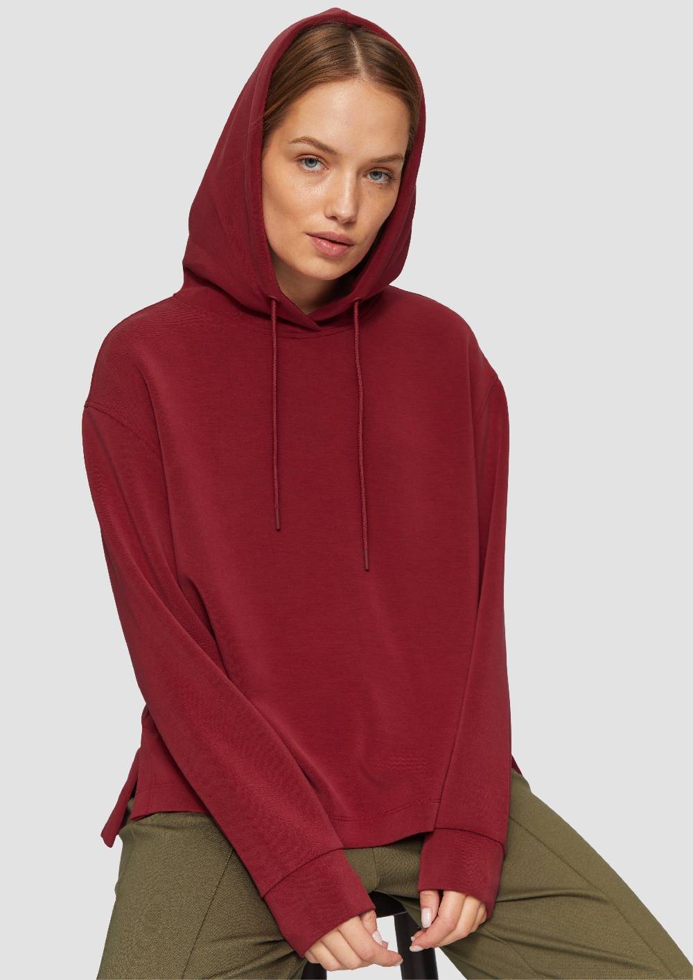 S.Oliver Hoodie aus Scuba im Relaxed Fit Wochenangebot