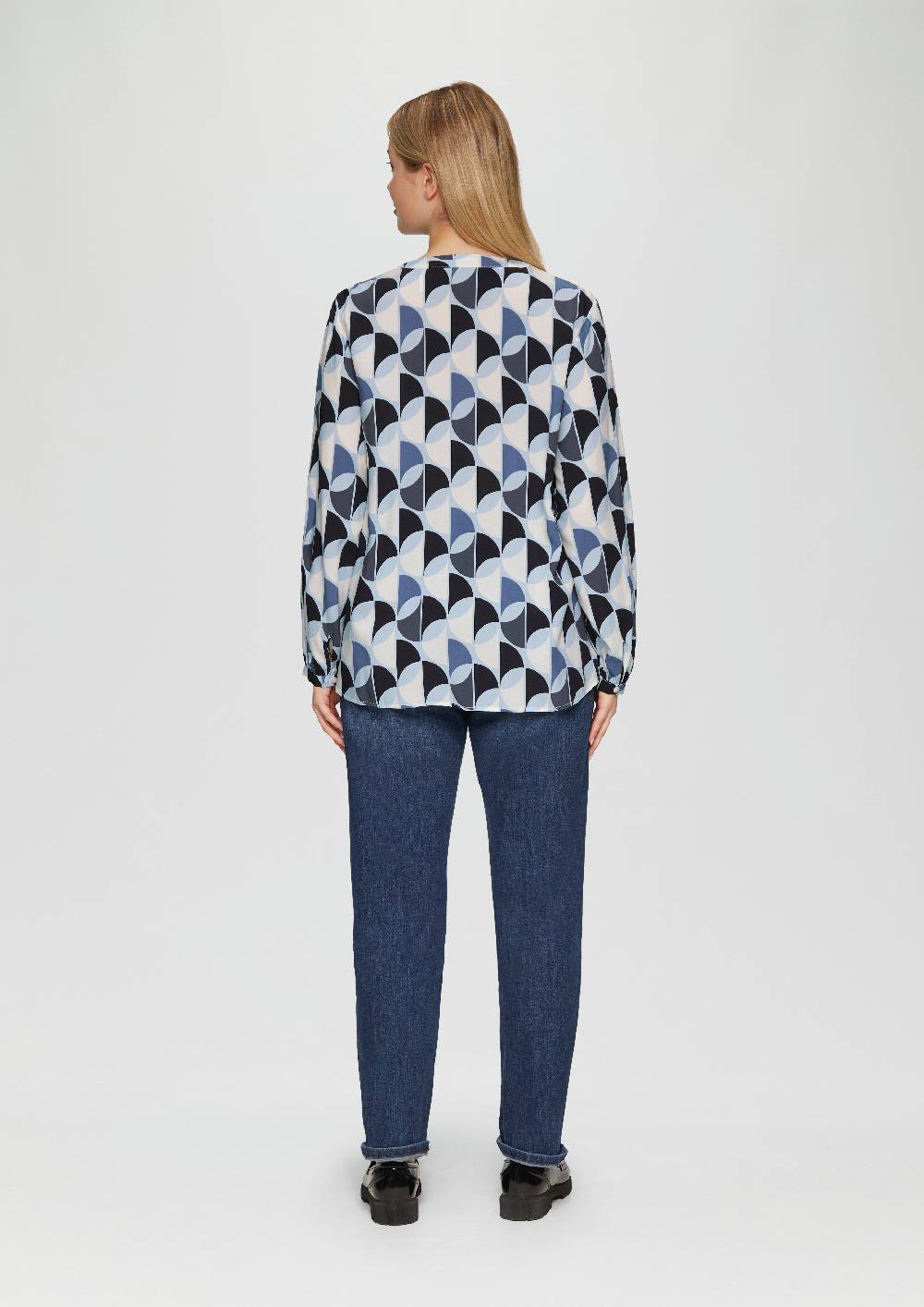S.Oliver Viskose-Bluse mit Raffdetails und All-over-Print Sonderangebot der Fabrik