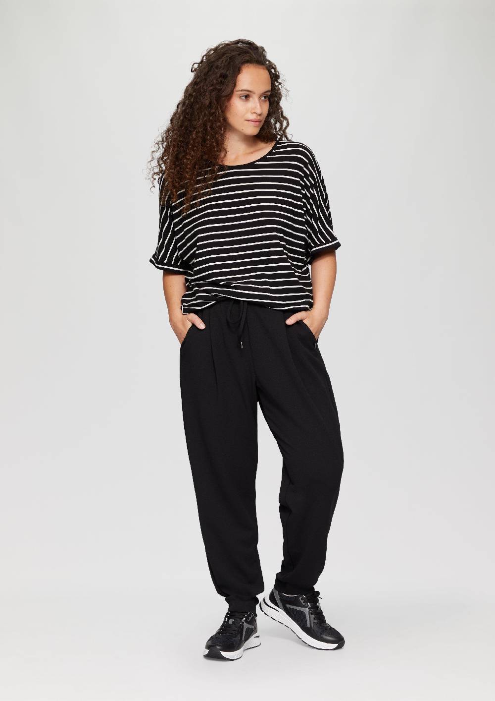 S.Oliver Jogpants aus Interlock-Crêpe Vierteljährliche Förderung