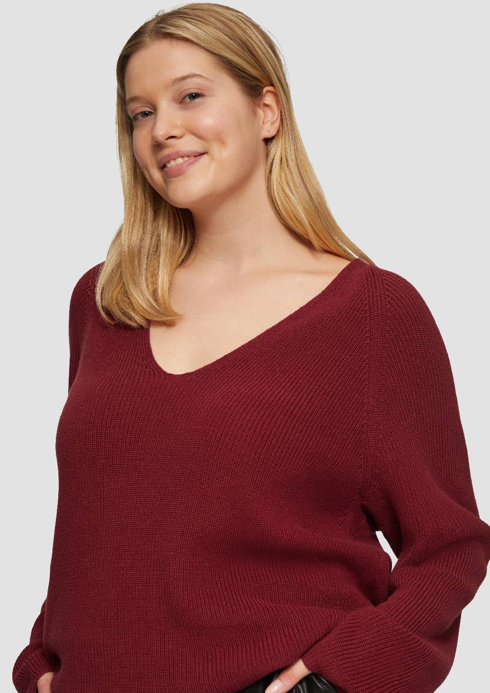 S.Oliver Strickpullover mit V-Ausschnitt im Loose Fit Bis zu 55% Rabatt