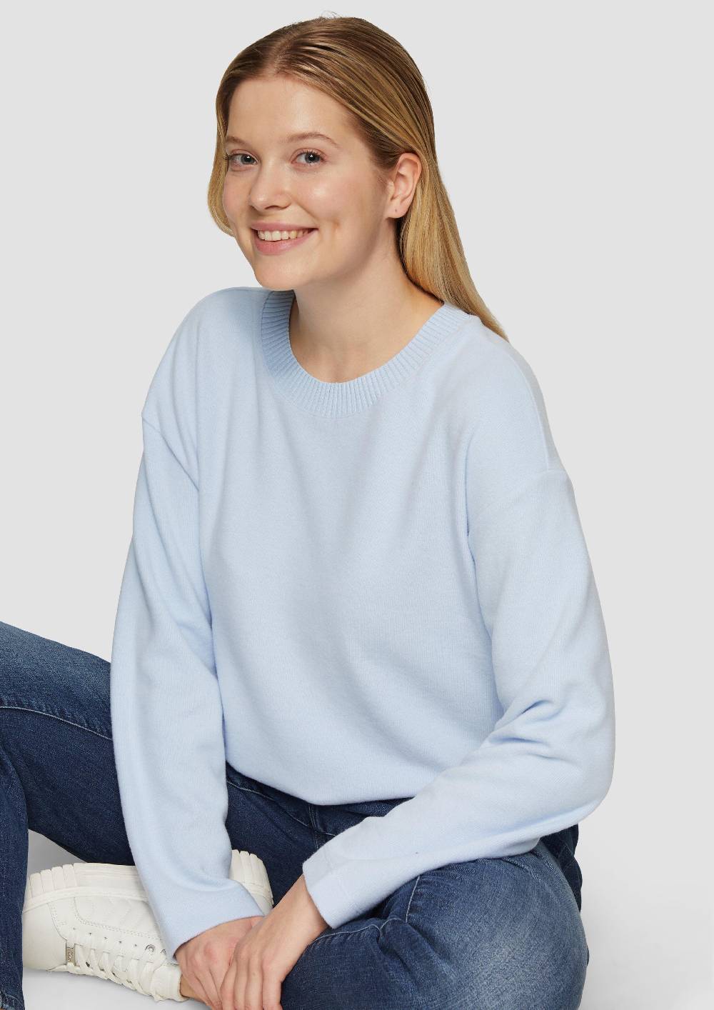 S.Oliver Weiches Sweatshirt mit überschnittenen Schultern 50% Rabatt mit kostenlosem Versand