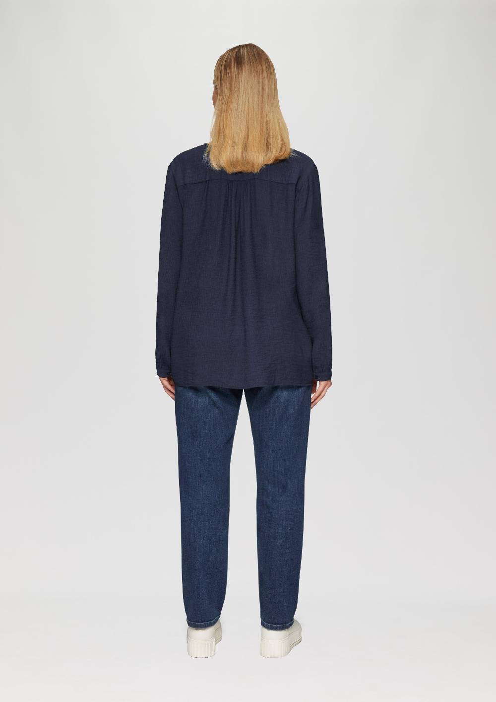 S.Oliver Strukturierte Bluse aus Viskosemix mit Smok Detail Black Friday Preise