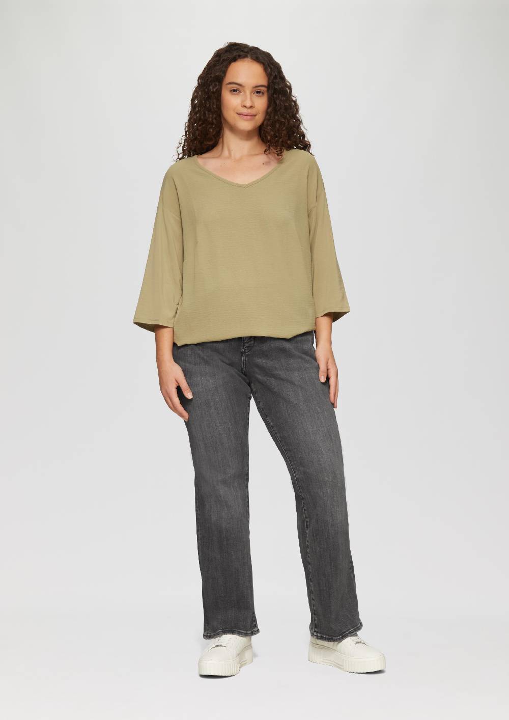 S.Oliver Jeans / Slim Fit / Mid Rise / Bootcut Leg Rabatte dieses Monats