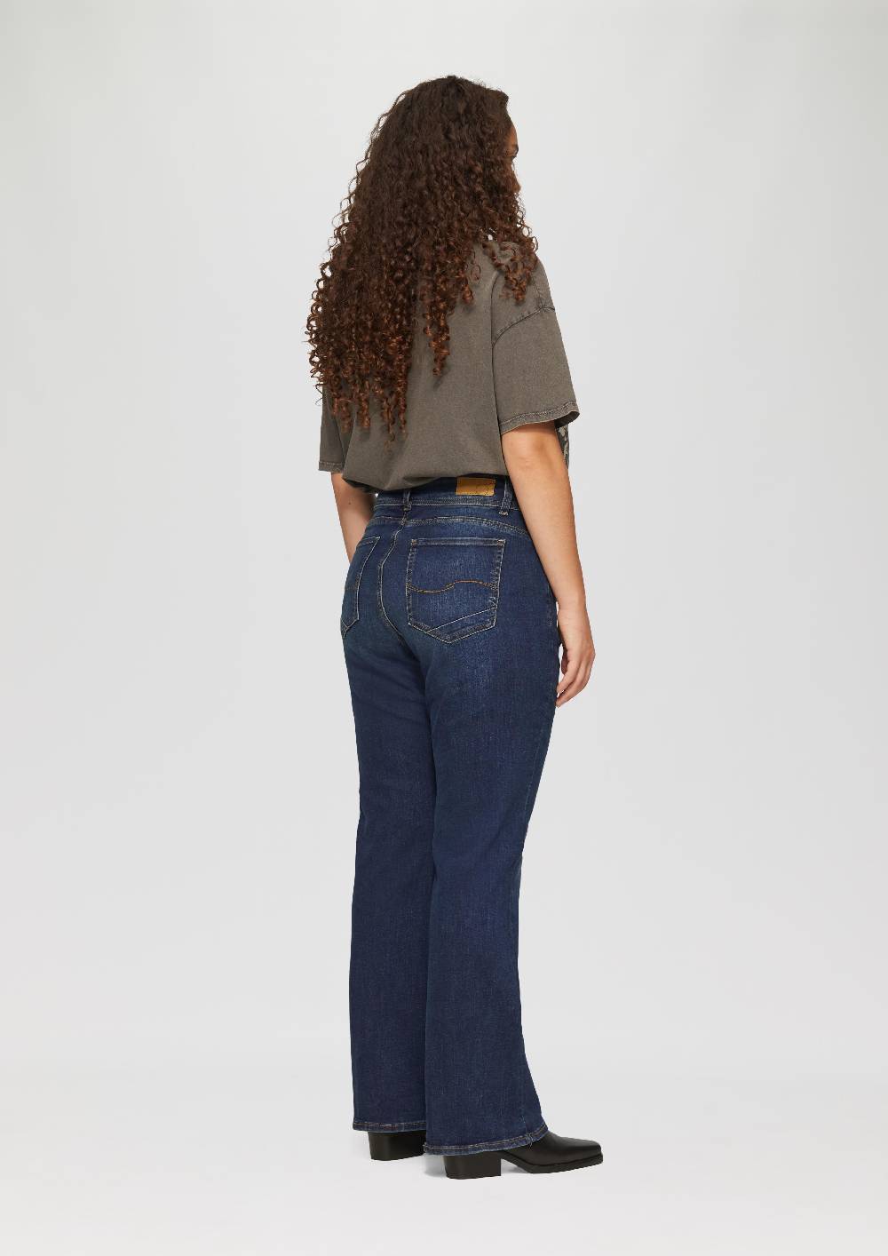S.Oliver Jeans / Slim Fit / Mid Rise / Bootcut Leg 2025