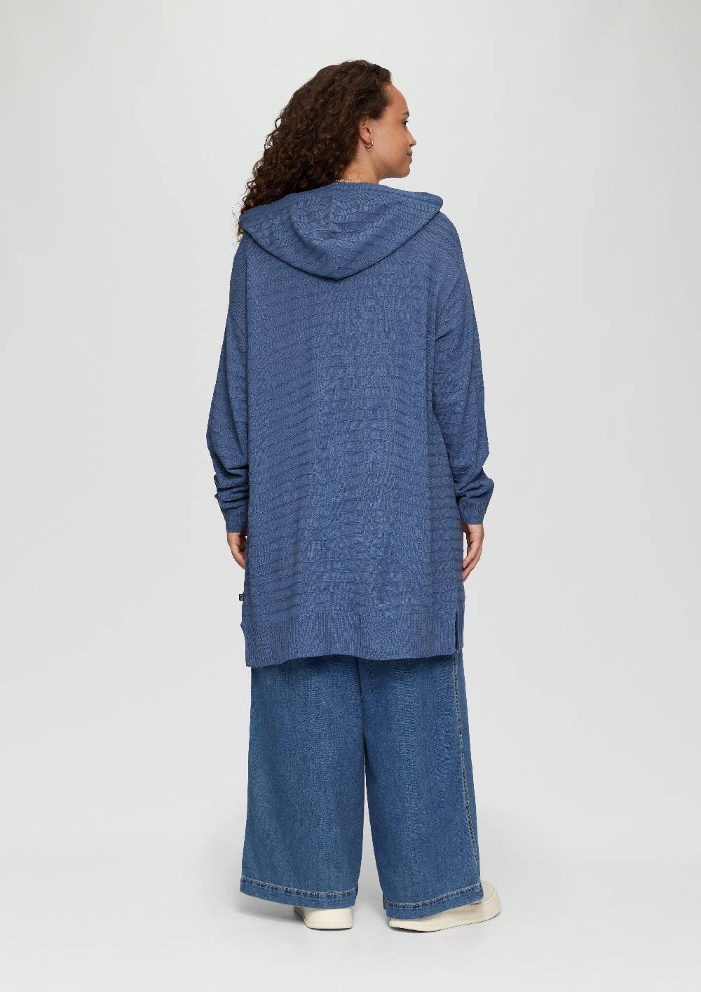 S.Oliver Strickjacke mit Kapuze und Streifenstruktur Weihnachtsangebot