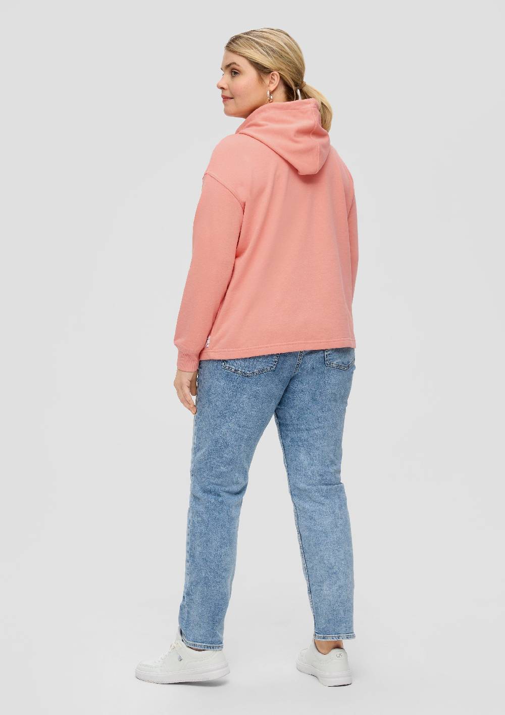 S.Oliver Kapuzensweatshirt mit überschnittener Schulter Neuheiten