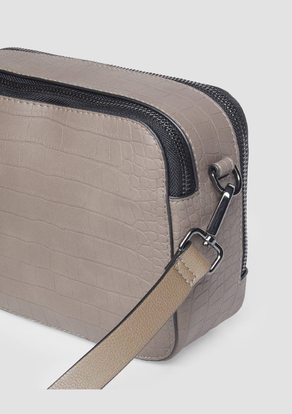S.Oliver City-Bag in Krokodilleder-Optik Im Verkauf