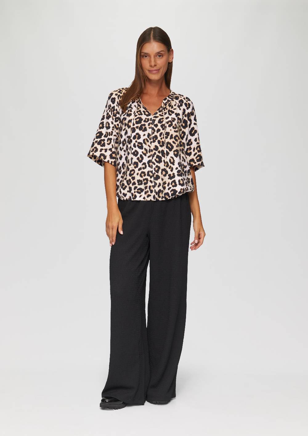 S.Oliver Strukturierte Bluse im O-Shape mit Raffdetails 50% Rabatt mit kostenlosem Versand
