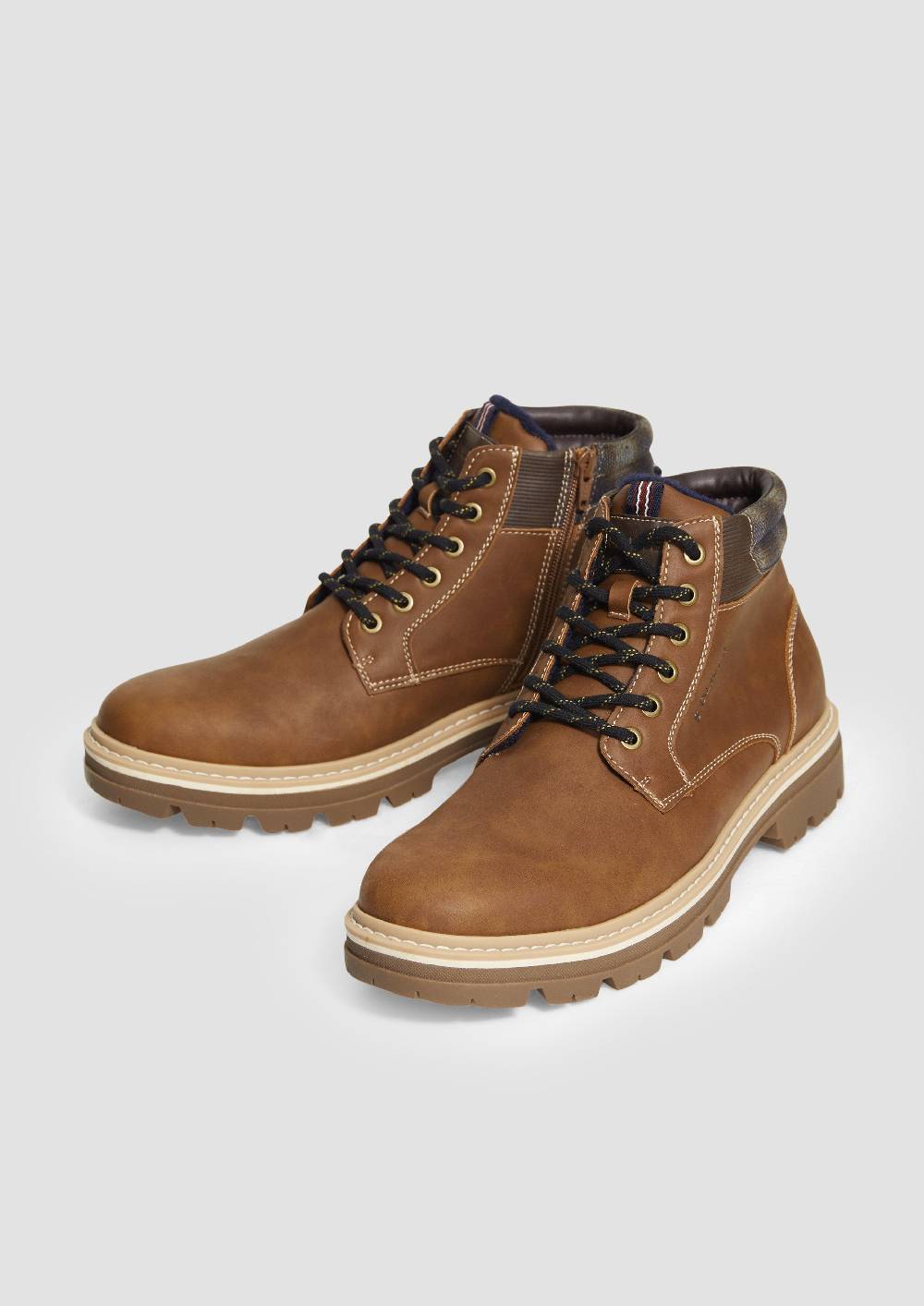 S.Oliver Stiefel mit Schnürung Lagerräumung