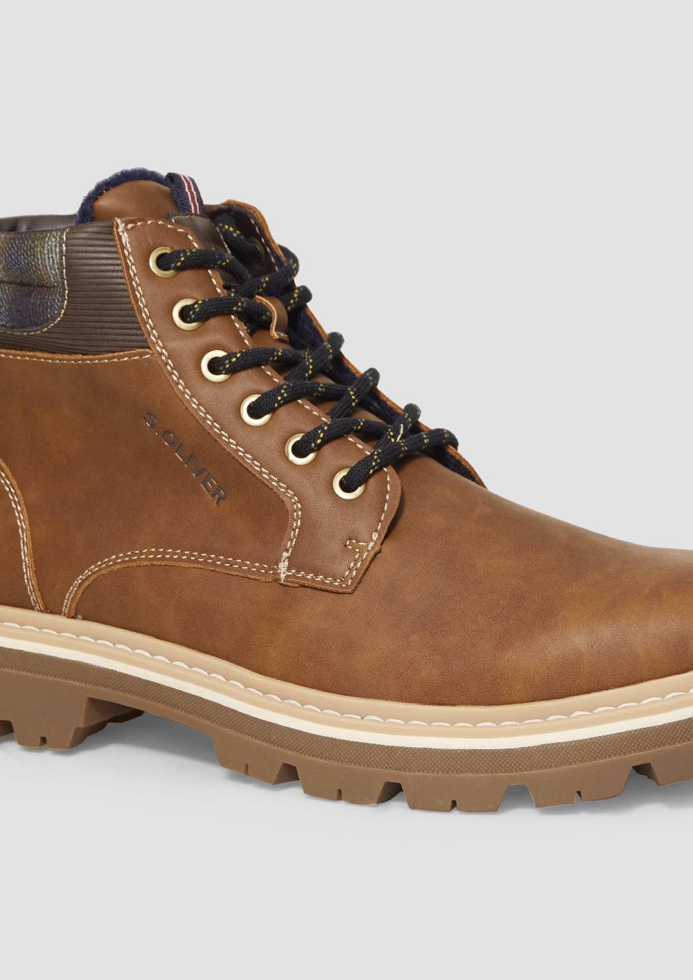 S.Oliver Stiefel mit Schnürung Lagerräumung