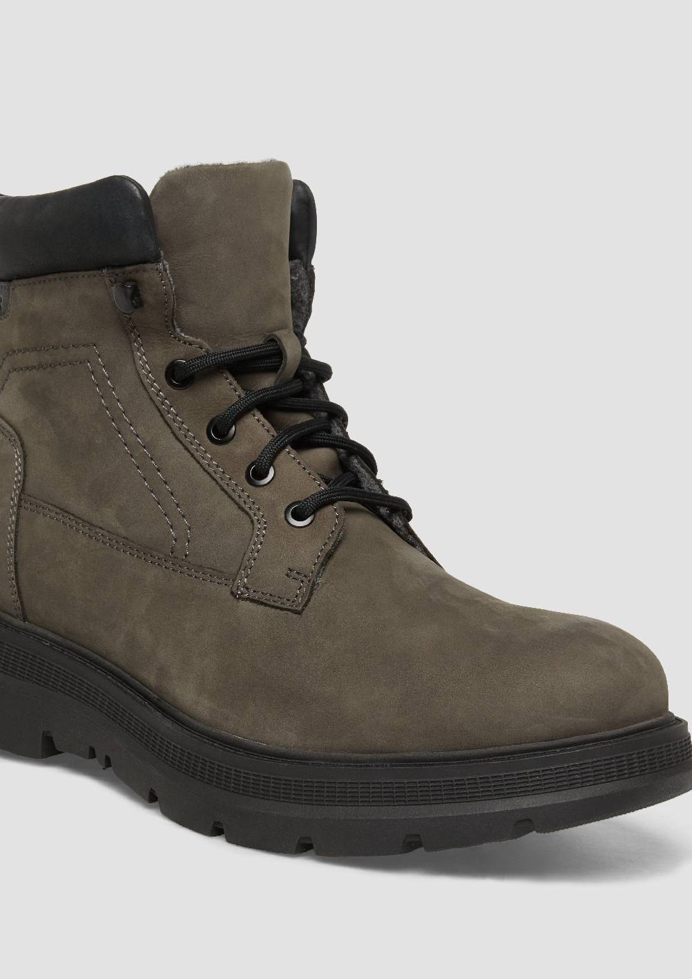 S.Oliver Stiefel aus Rindsleder Sonderangebot der Fabrik