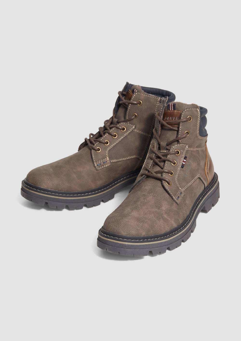 S.Oliver Stiefel in Leder-Optik Vierteljährliche Förderung