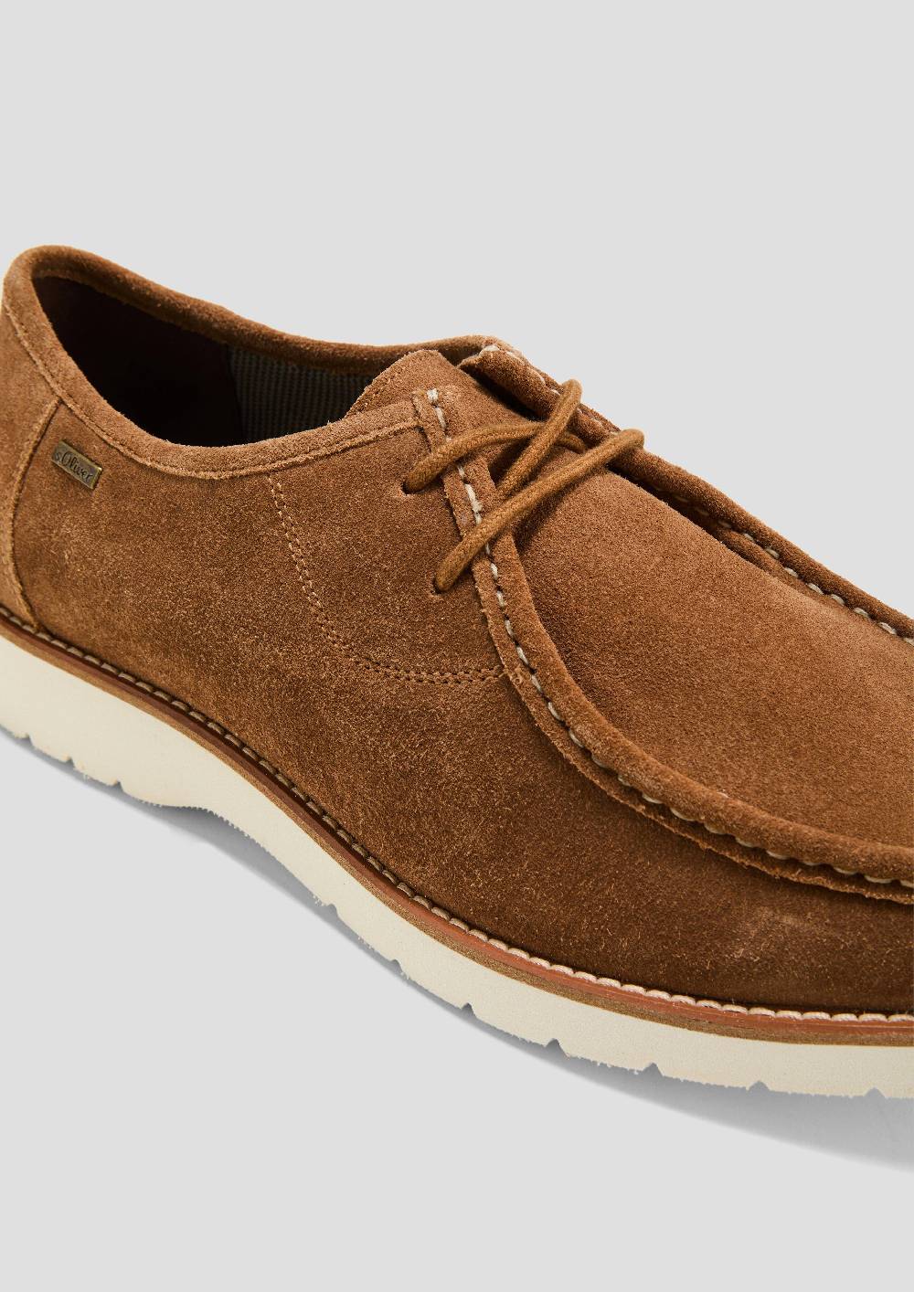 S.Oliver Slipper aus Leder mit Ziernähten Im Verkauf