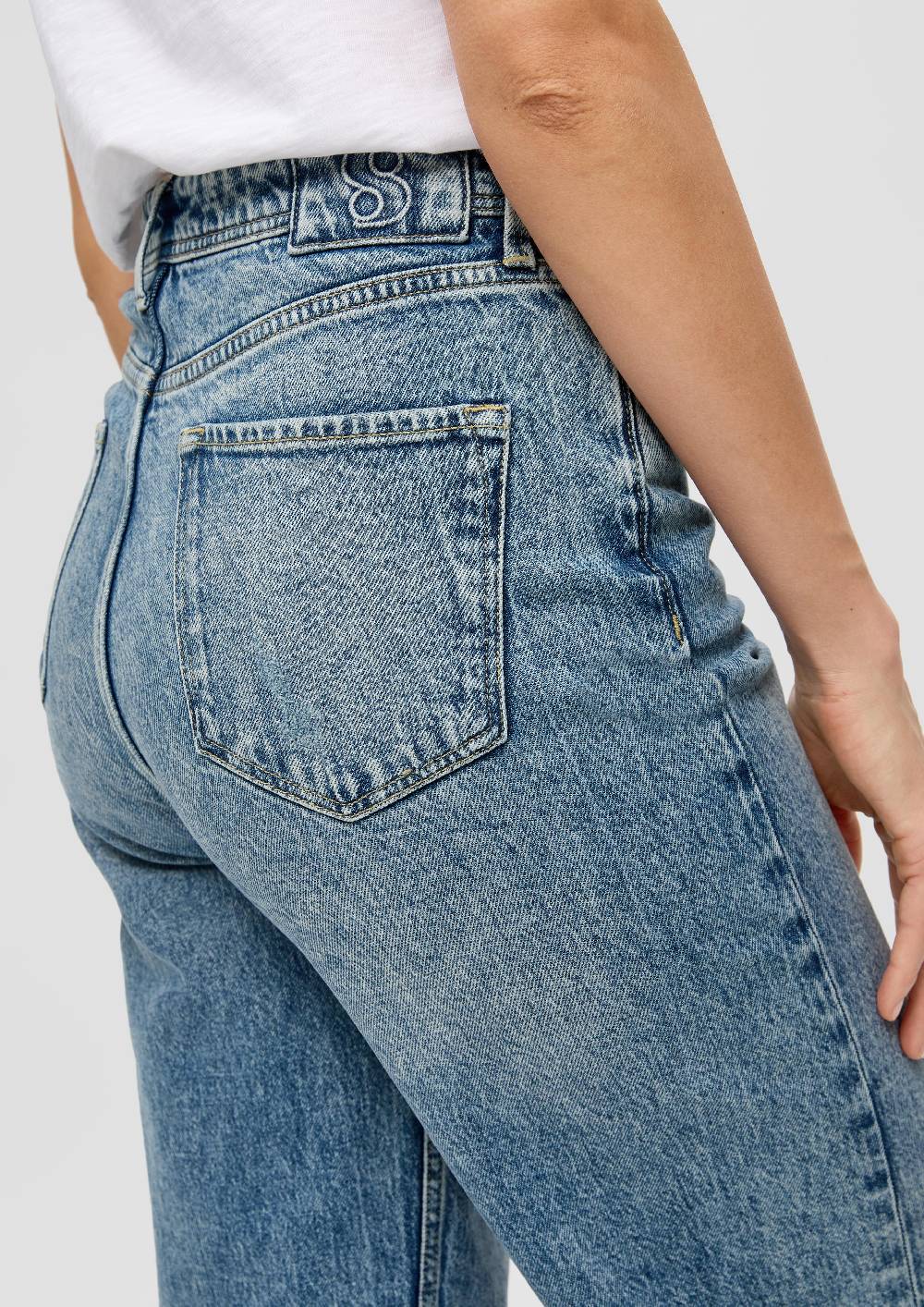 S.Oliver Jeans Suri / High Rise / Wide Leg Jubiläumsangebot