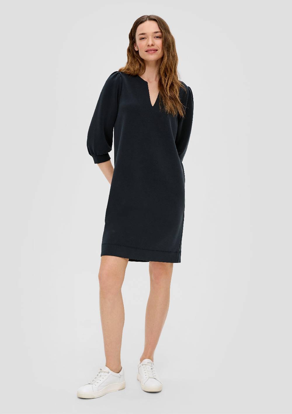 S.Oliver Softshell-Kleid mit V-Ausschnitt Sonderangebote