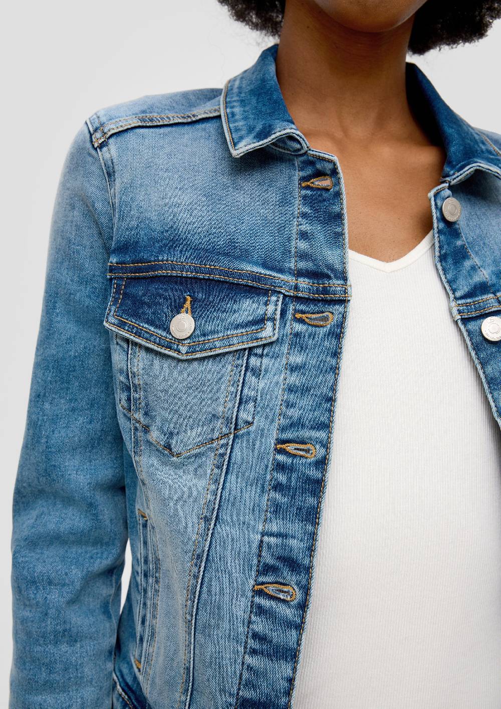 S.Oliver Klassische Jeansjacke Neueste Stile