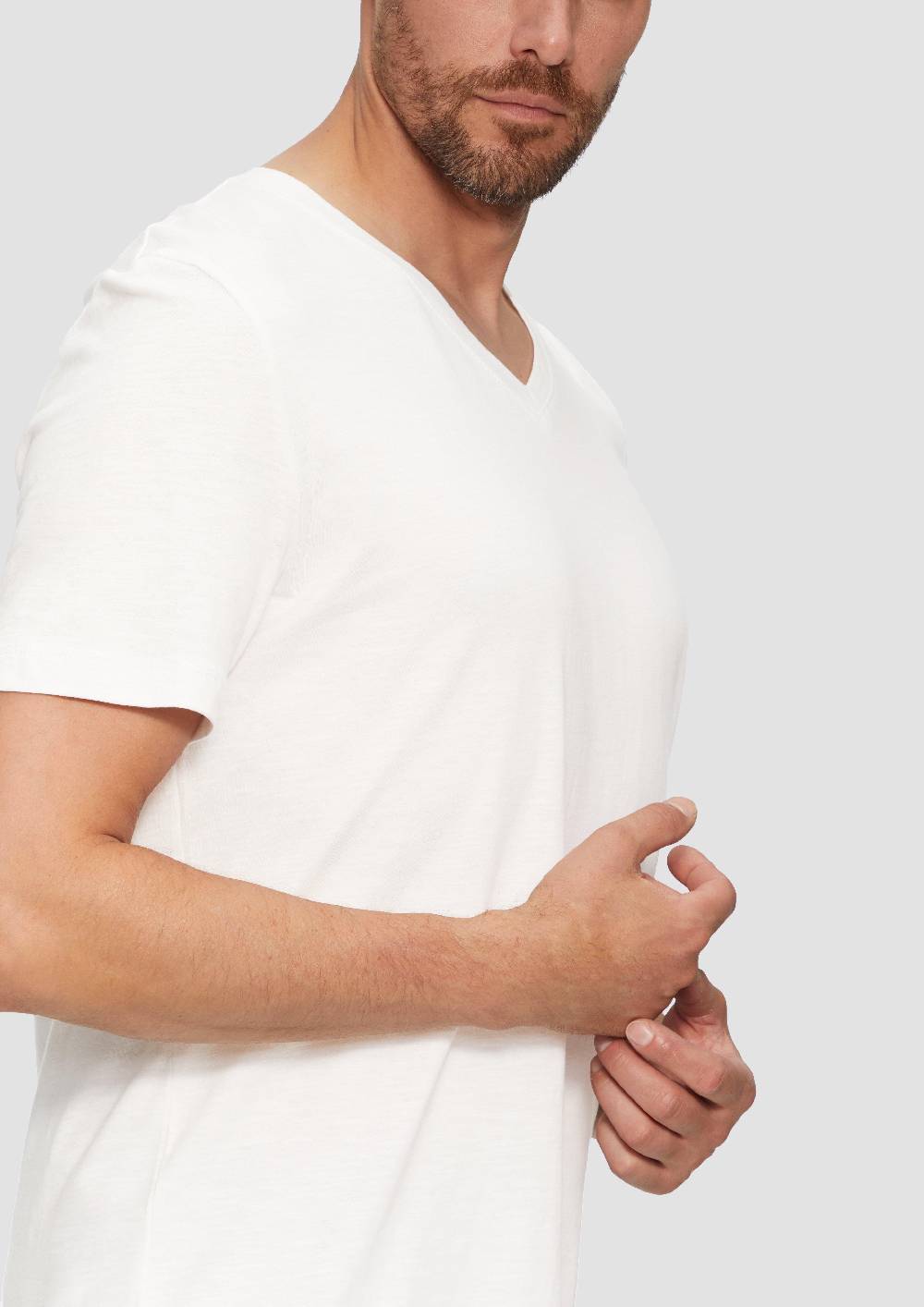 S.Oliver Baumwollshirt mit V-Ausschnitt und Flammgarnstruktur Wochenangebot