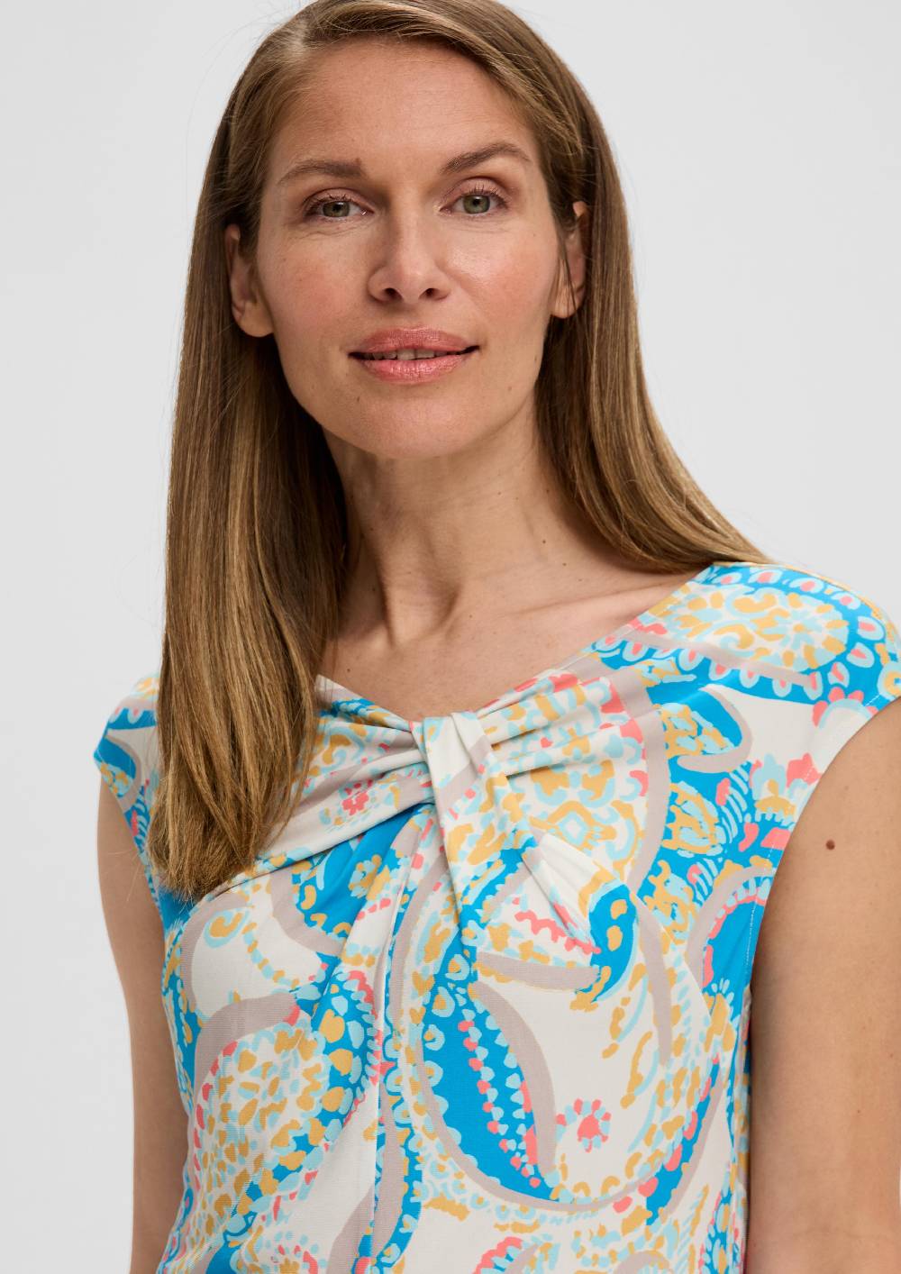 S.Oliver Ärmelloses Kleid mit All-over-Print und Knoten-Detail Fabrikpreis
