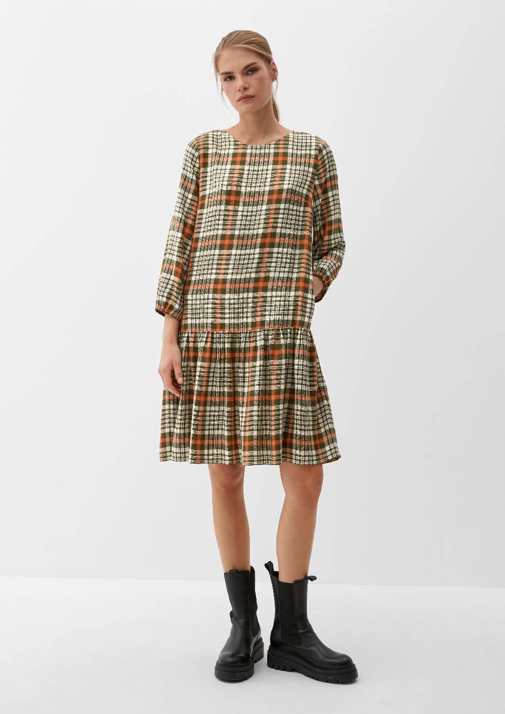 S.Oliver Volantkleid aus Viskosemix Saisonale Angebote