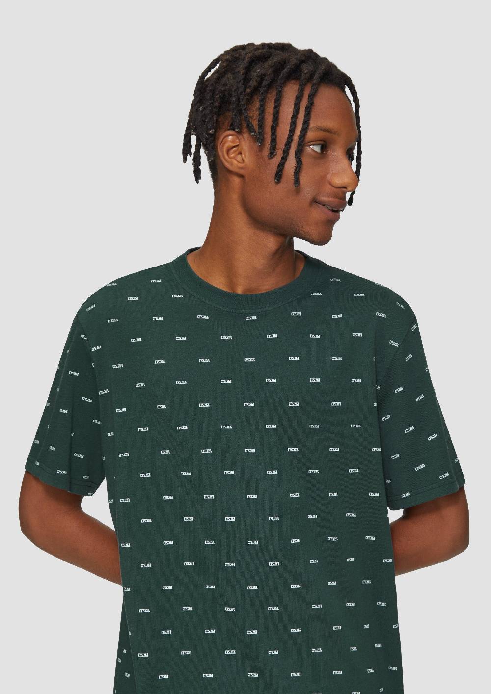 S.Oliver Gewaschenes T-Shirt mit All-over-Print Weihnachtsangebot