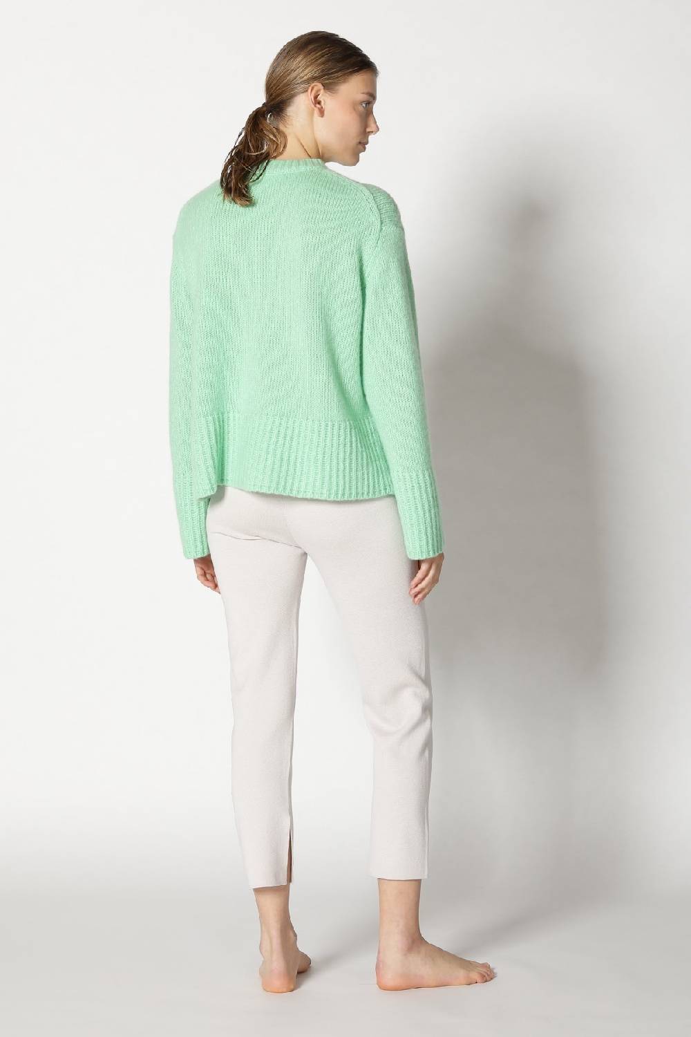 Sminfinity fluffy crew jumper + silky cropped pants Heißer Verkauf