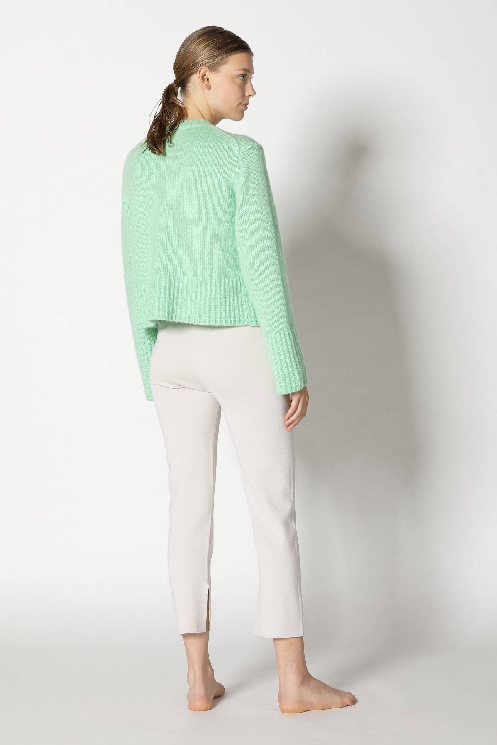 Sminfinity fluffy cropped jacket + silky rib tank top + silky cropped pants Neueste Mode