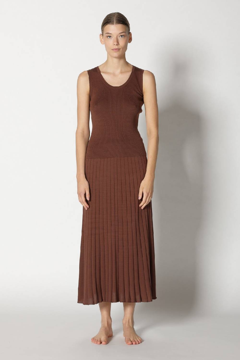 Sminfinity silky rib tank top + silky sun rib skirt + hang loose ring belt handmade makrame Bestseller