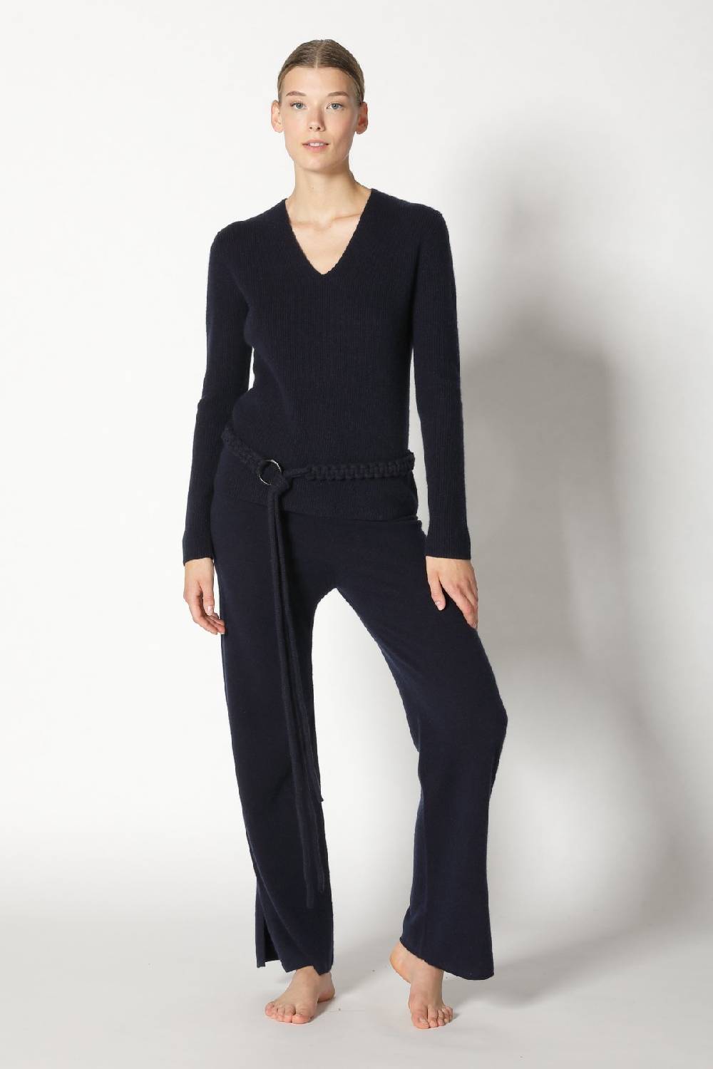 Sminfinity pure fitted V neck + pure slitted pants + hang loose ring belt Riesige Ersparnisse
