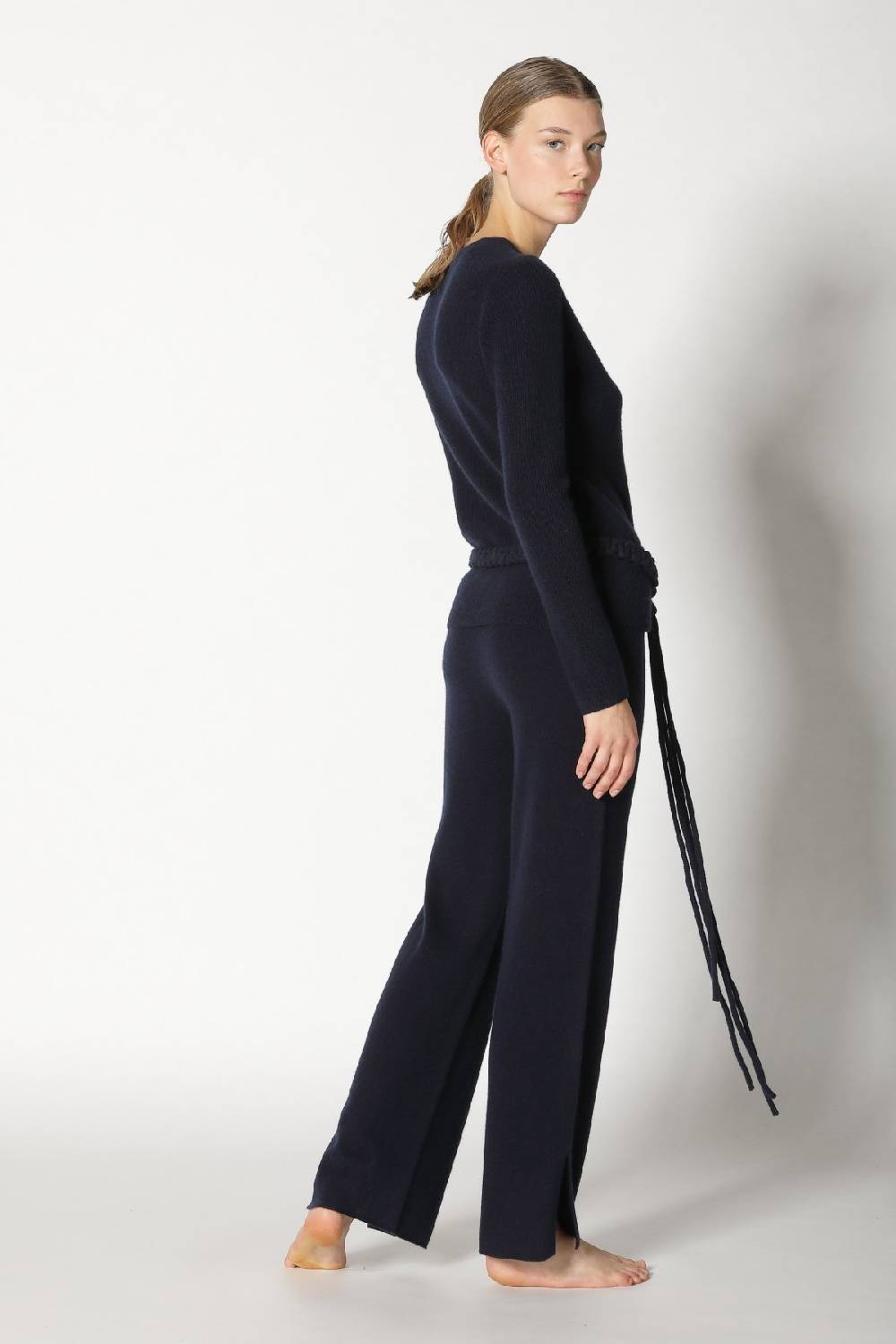 Sminfinity pure fitted V neck + pure slitted pants + hang loose ring belt Riesige Ersparnisse