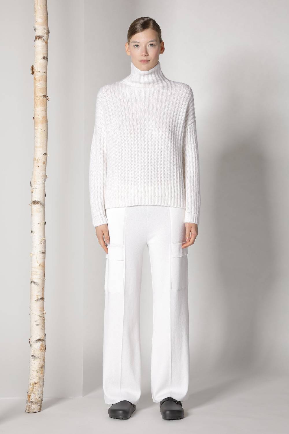 Sminfinity blurry ribbed turtleneck + cargo bellbottom pants Kostenloser Versand international