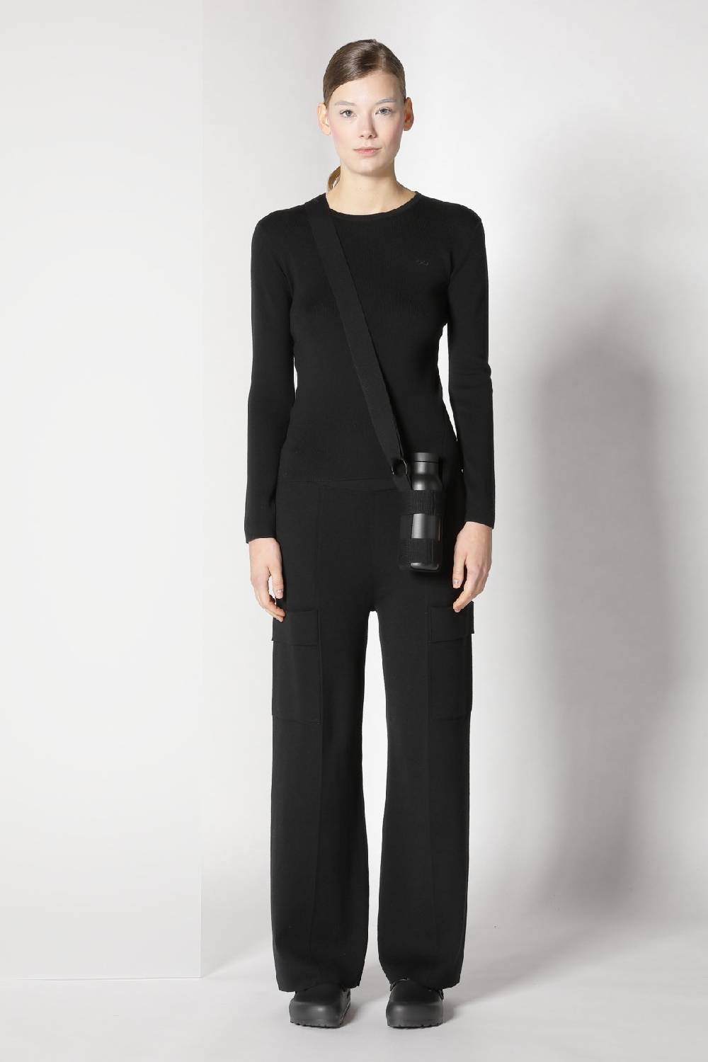 Sminfinity fitted crewneck + cargo bellbottom pants Fabrikladen