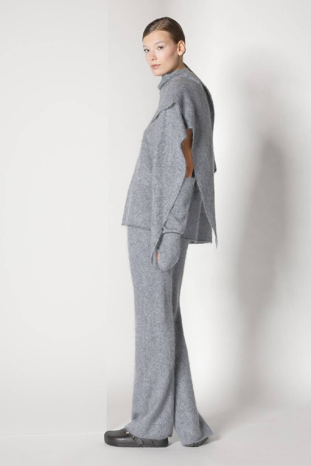 Sminfinity furry triangle scarf + furry A top + furry pants Versandkostenfrei