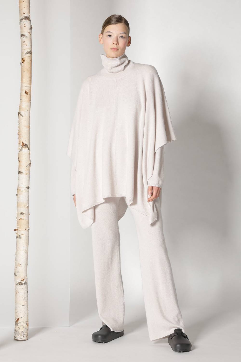 Sminfinity pure cape turtle + pure slitted pants Preisnachlass