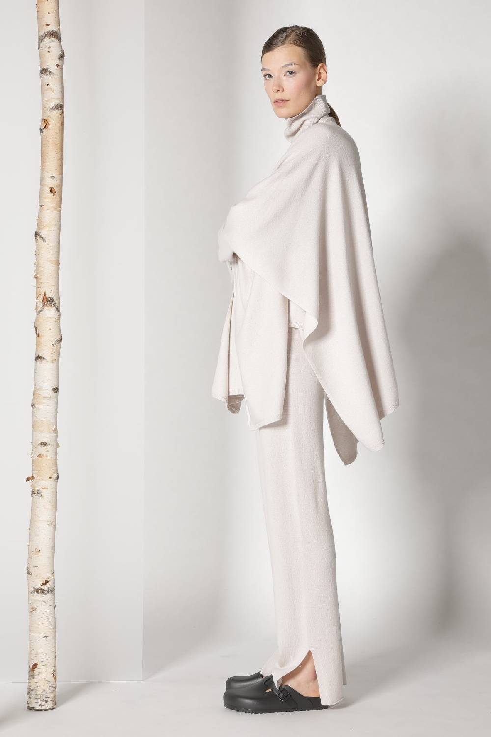 Sminfinity pure cape turtle + pure slitted pants Preisnachlass
