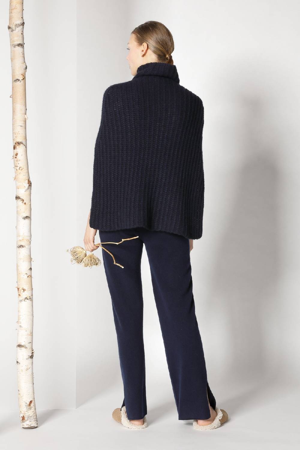 Sminfinity fluffy ribbed turtleneck cape + pure slitted pants Online Outlet