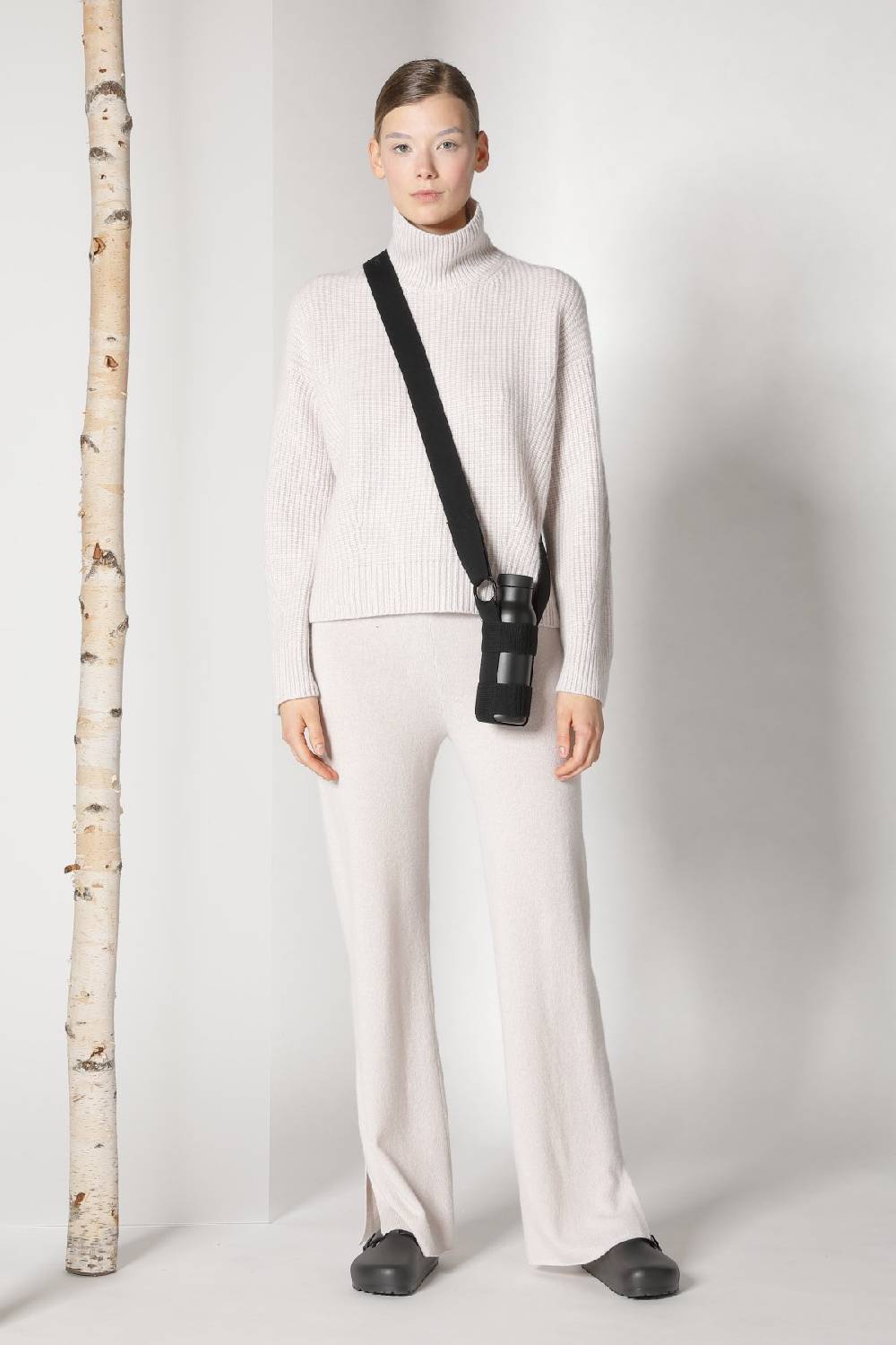 Sminfinity pure icon rib turtle + pure slitted pants Große Rabatte