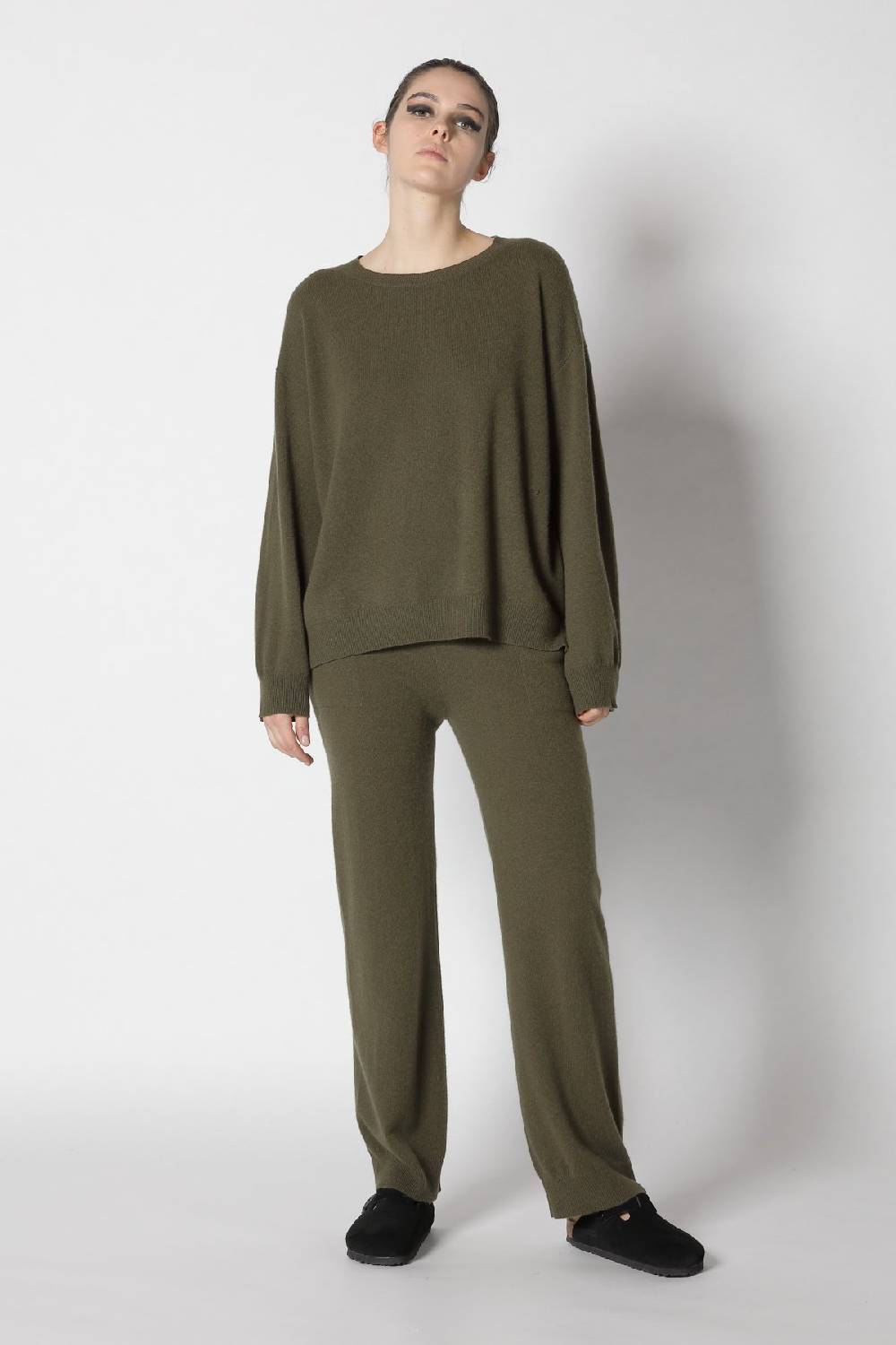 Sminfinity chunky turtle flap + infinite crew jumper + infinite palazzo pants JETZT KAUFEN