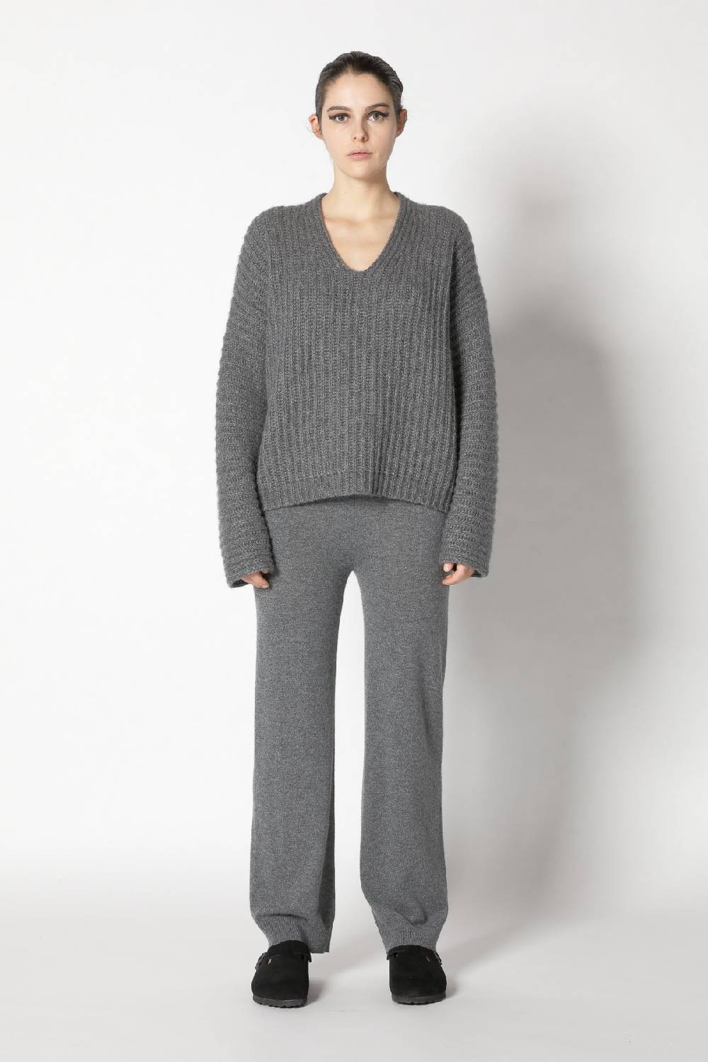 Sminfinity fluffy rib v neck + fluffy triangle + infinite palazzo pants Riesige Rabatte