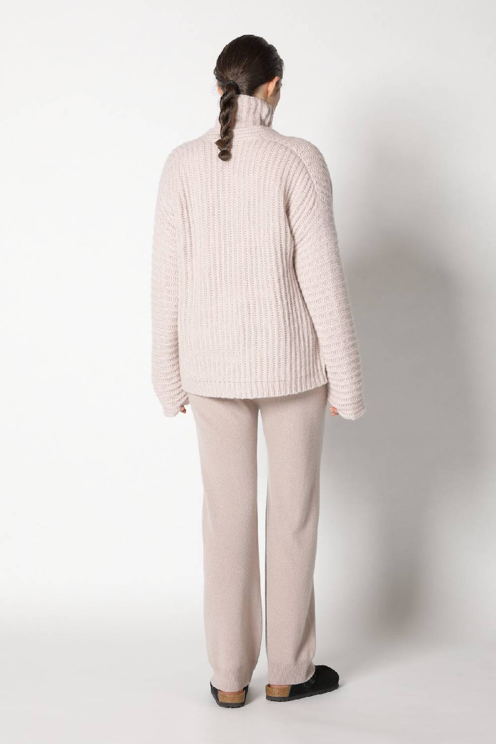 Sminfinity fluffy rib jacket + fluffy rib turtle + infinite palazzo pants 2025