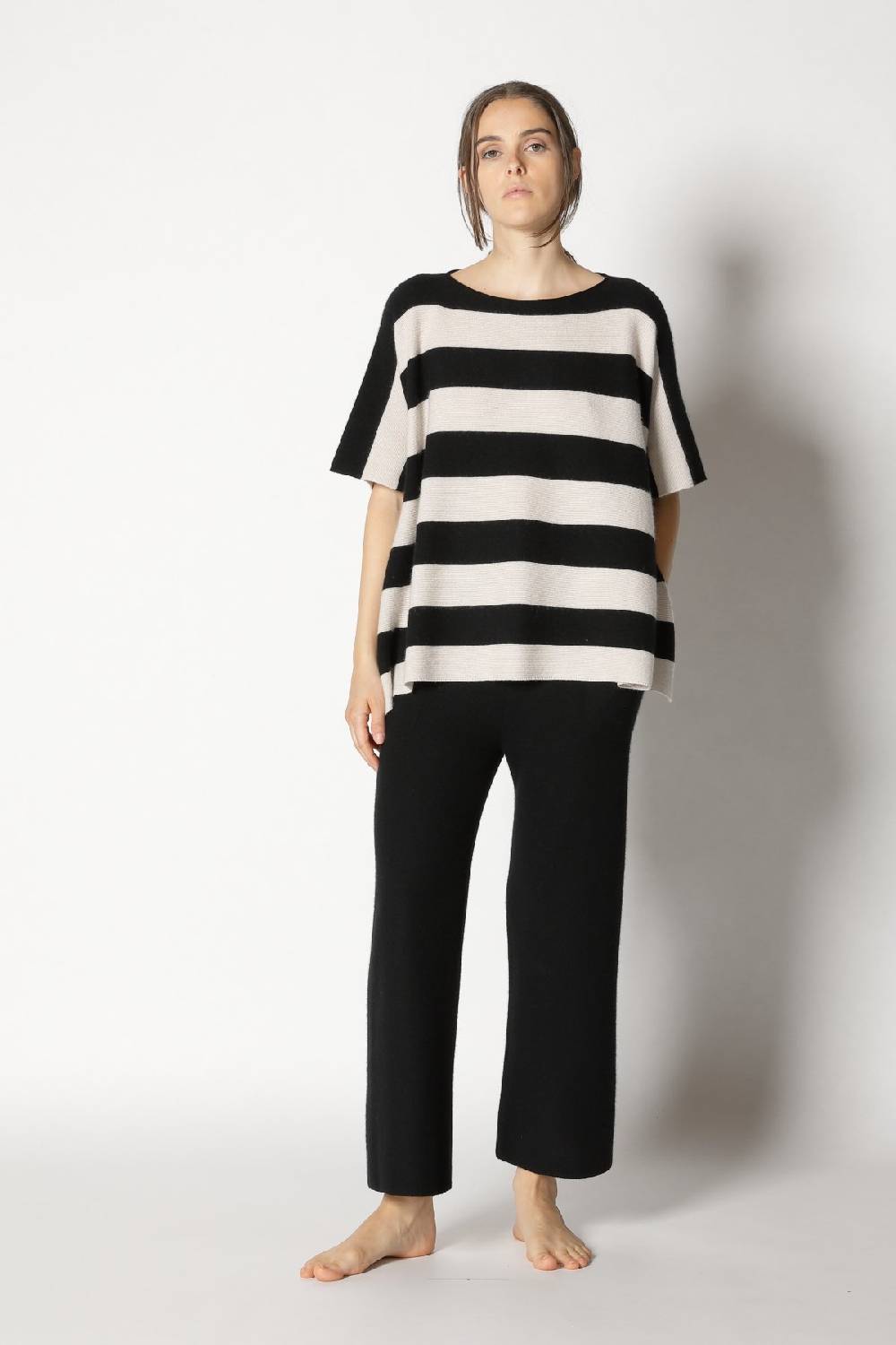 Sminfinity garter stripe cape top + garter cropped pants Räumungsverkauf