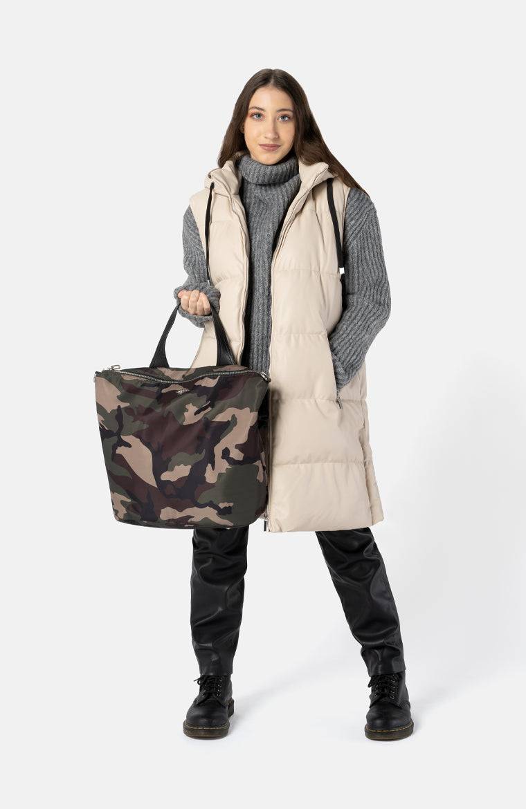 Stuff Maker Handtasche in Camouflage Top Angebot